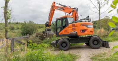 Doosan DX165WR-7