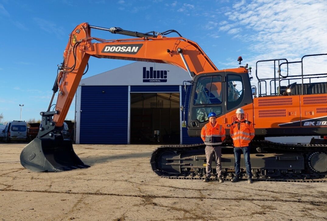 Blue Central Doosan