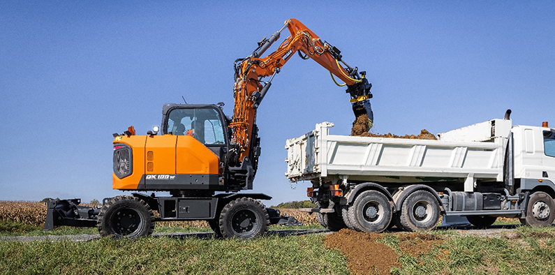 Doosan DX100W-7