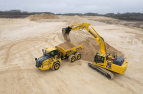 Komatsu HM300 ADT loading