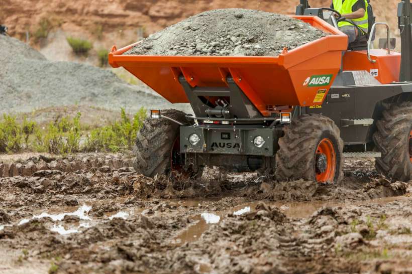 Ausa Dumper at work