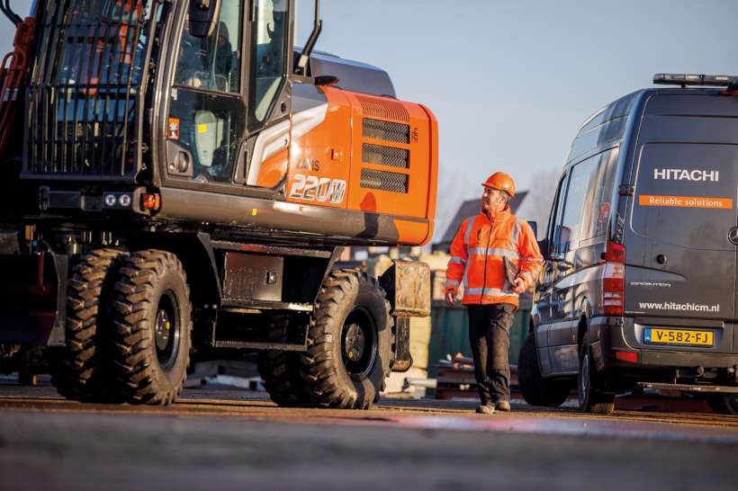 Zaxis 7 Wheeled Excavator 1