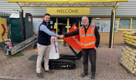 Kubota KC70-4e electric pedestrian tracked dumper