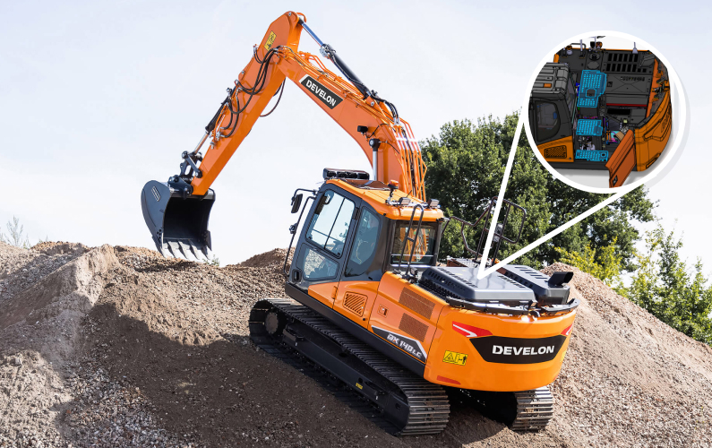 Develon (Doosan) DX140LC-7K Tracked Excavator