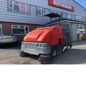 2012 HAKO HAKOMATIC 1800 LPG ROAD SWEEPER in Compact Sweepers