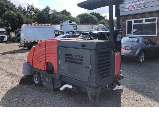 2012 HAKO HAKOMATIC 1800 LPG ROAD SWEEPER in Compact Sweepers full