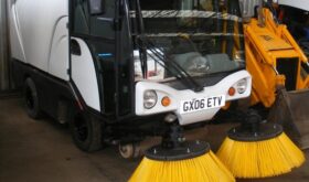 2006 JOHNSTON COMPACT 50 ROAD SWEEPER in Compact Sweepers