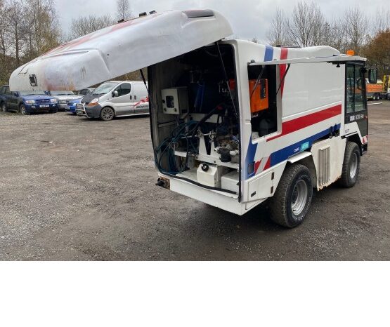 2003 SCHMIDT / CMAR NC200 ROAD SWEEPER in Compact Sweepers full