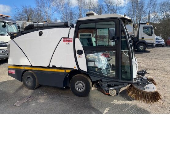 2017 JOHNSTON C201 ROAD SWEEPER in Compact Sweepers full