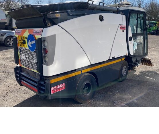 2017 JOHNSTON C201 ROAD SWEEPER in Compact Sweepers full