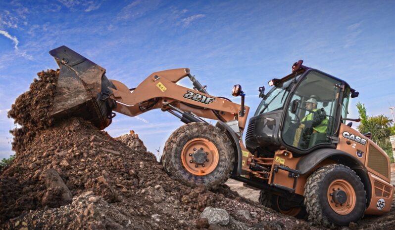 Case 221F Compact Wheel Loader full