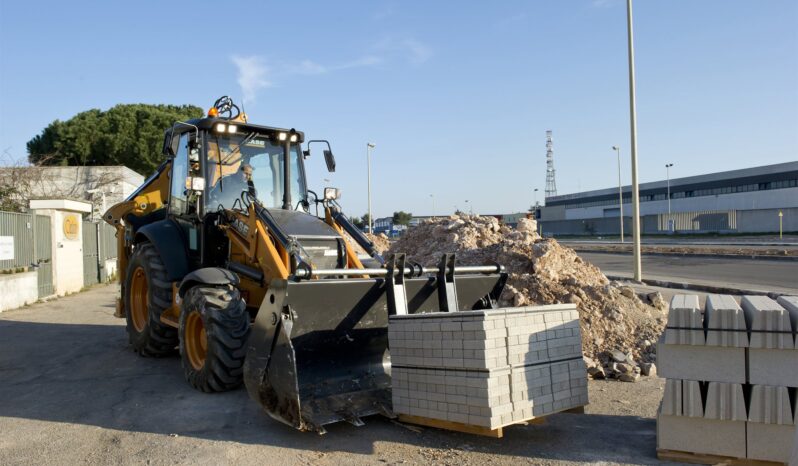 Case 590ST Backhoe Loader full