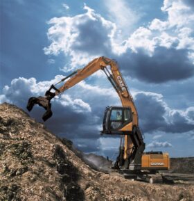 Case CX290D Material Handling Crawler Excavator