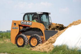 Case SR130 Skid Steer Loader full
