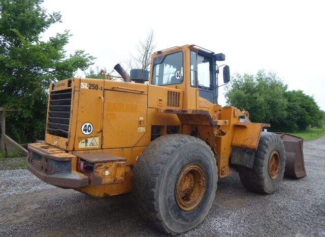 1 Samung Sl250~2 Loading Shovel full