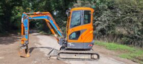 Doosan DX27 Mini Digger full