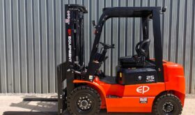 EP EFL252 Electric Forklift (N9)