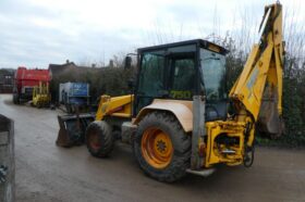 1 Massey Ferguson 750 Wheeled Digger 1994 full