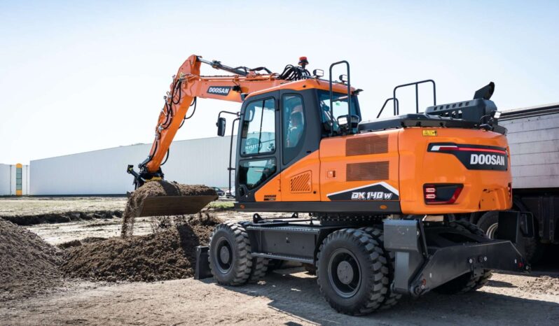 New Develon DX140W-7 Wheeled Excavators