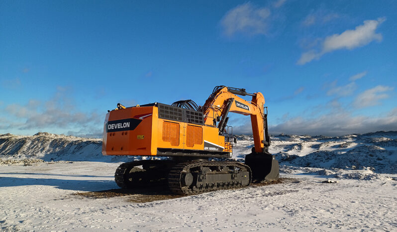 New Develon DX1000LC-7 Tracked Excavators full