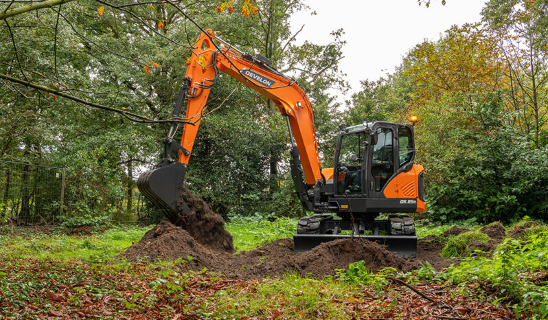 New Develon DX85R-7 Tracked Excavators