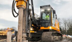 JCB 220X for Piling Foundation work