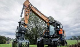 CASE Wheeled Excavator