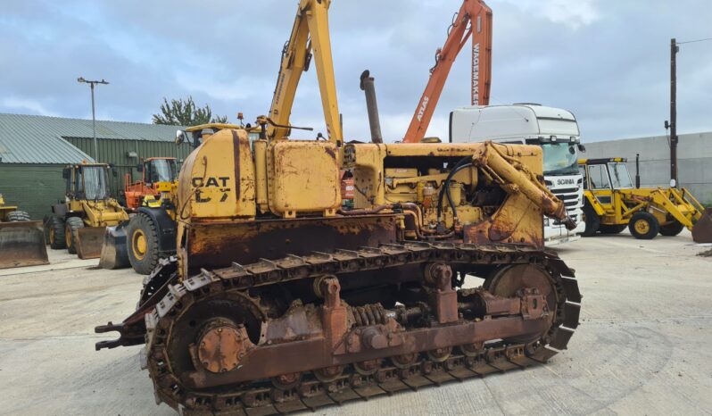 CATERPILLAR D7 DOZER full