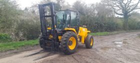 JCB 940 Rough Terrain Forklift full