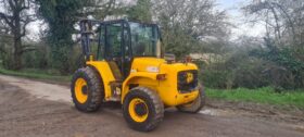 JCB 940 Rough Terrain Forklift full