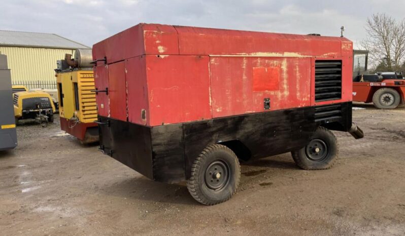 2005 INGERSOLL RAND 12-235 S-NO 892376 SOLD  £10000 full