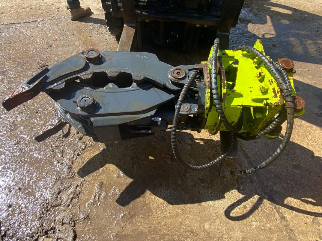 5T Hydraulic Rotating Log/Rock Grab Excavator Attachment Jisan JLS02 2019