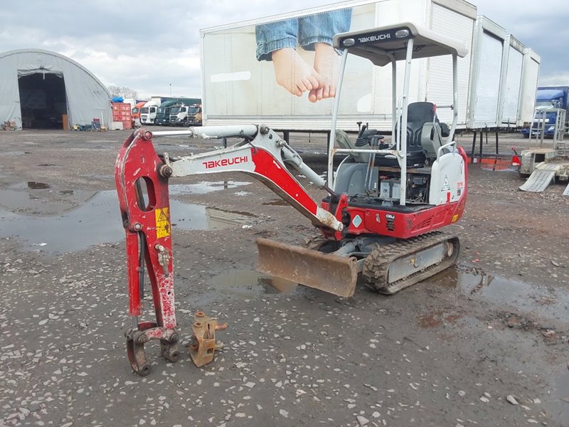 2019 TAKEUCHI TB216  For Auction on 2024-05-14 For Auction on 2024-05-14