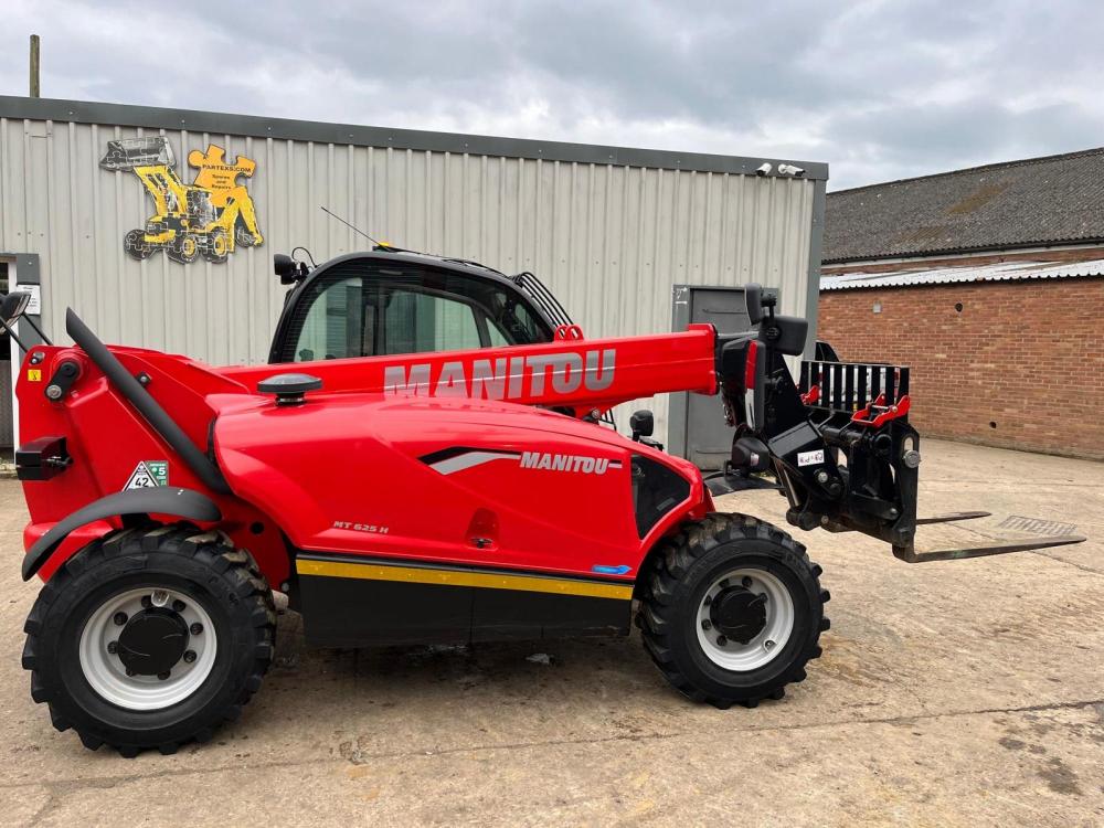 2022 Manitou MT625H Comfort Telehandlers for Sale