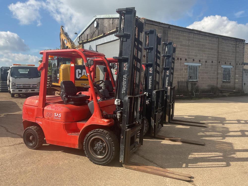 2006 Toyota 62-7FDF30 Forklifts for Sale