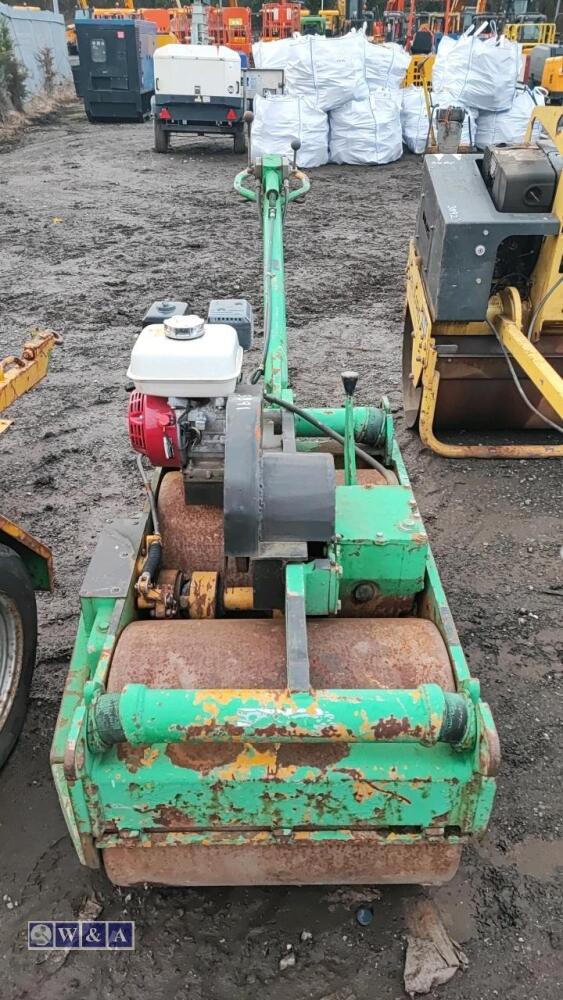 BOMAG double drum pedestrian roller For Auction on: 2024-04-20 For Auction on 2024-04-20