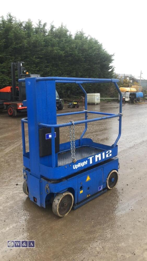 UPRIGHT TM12 man-lift (s/n 50599) For Auction on: 2024-04-20 For Auction on 2024-04-20
