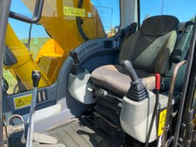 2006 JCB JS330LC full