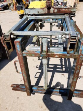 2000kg Block/Brick Grab Attachment Conquip 2014 full