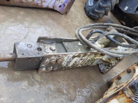 1T Breaker Attachment GB Industries GBN10T 2019 full
