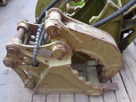 3T Bucket Grab Excavator Attachment Impact Hydraulic