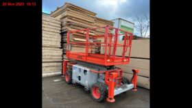 10M Scissor Lift Skyjack SJ6832RT 4WD 2009