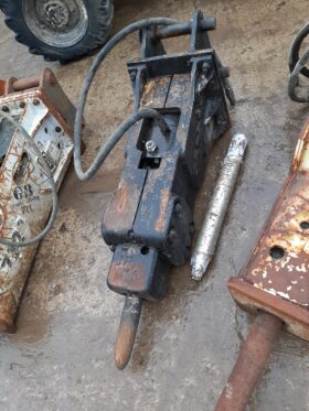 5T- 8T Breaker Attachment Indeco HP500 2018