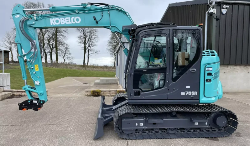 Kobelco SK75SR-7 Excavator, 8.5 tons, wide tracks full