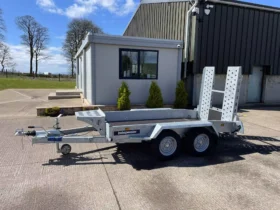 New Indespension 9’ x 4’ Plant Trailer full