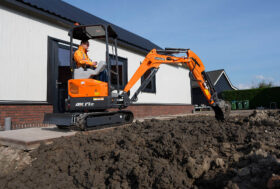 New 2025 Develon DX17Z Mini Excavators full