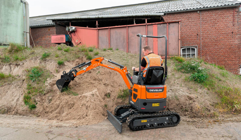 New 2025 Develon Mini Excavators full