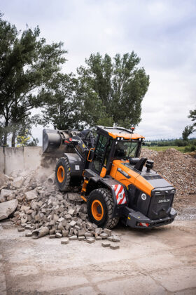 New 2025 Develon DL200-7 Wheeled Loaders full