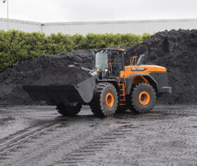 New 2025 Develon DL580-7 Wheeled Loaders