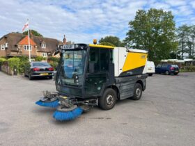 2016 (16) SCHMIDT SCHMIDT COMPACT 200 ROAD SWEEPER